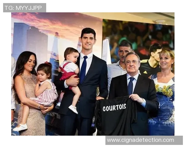 足球明星背后的球队故事与荣耀之路探秘