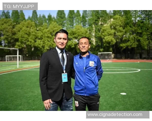 足球明星李中华的精彩人生与成就全景介绍视频