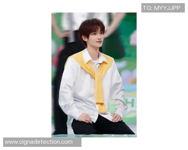 丁程鑫心目中的足球偶像是谁他对足球明星的热爱与追随